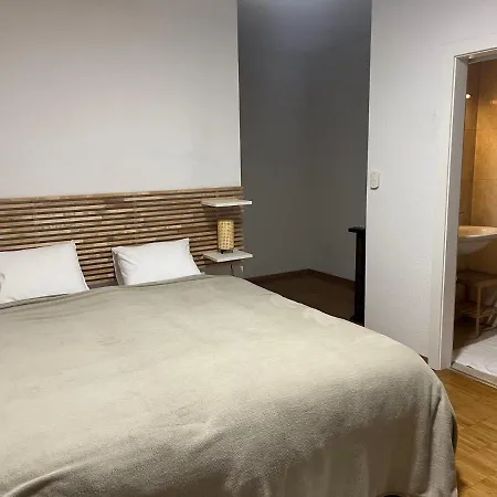 Grande Avec Salle De Bains Privative Lausana